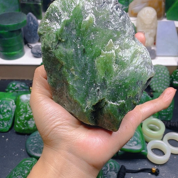 和田玉未镶嵌珠宝半成品