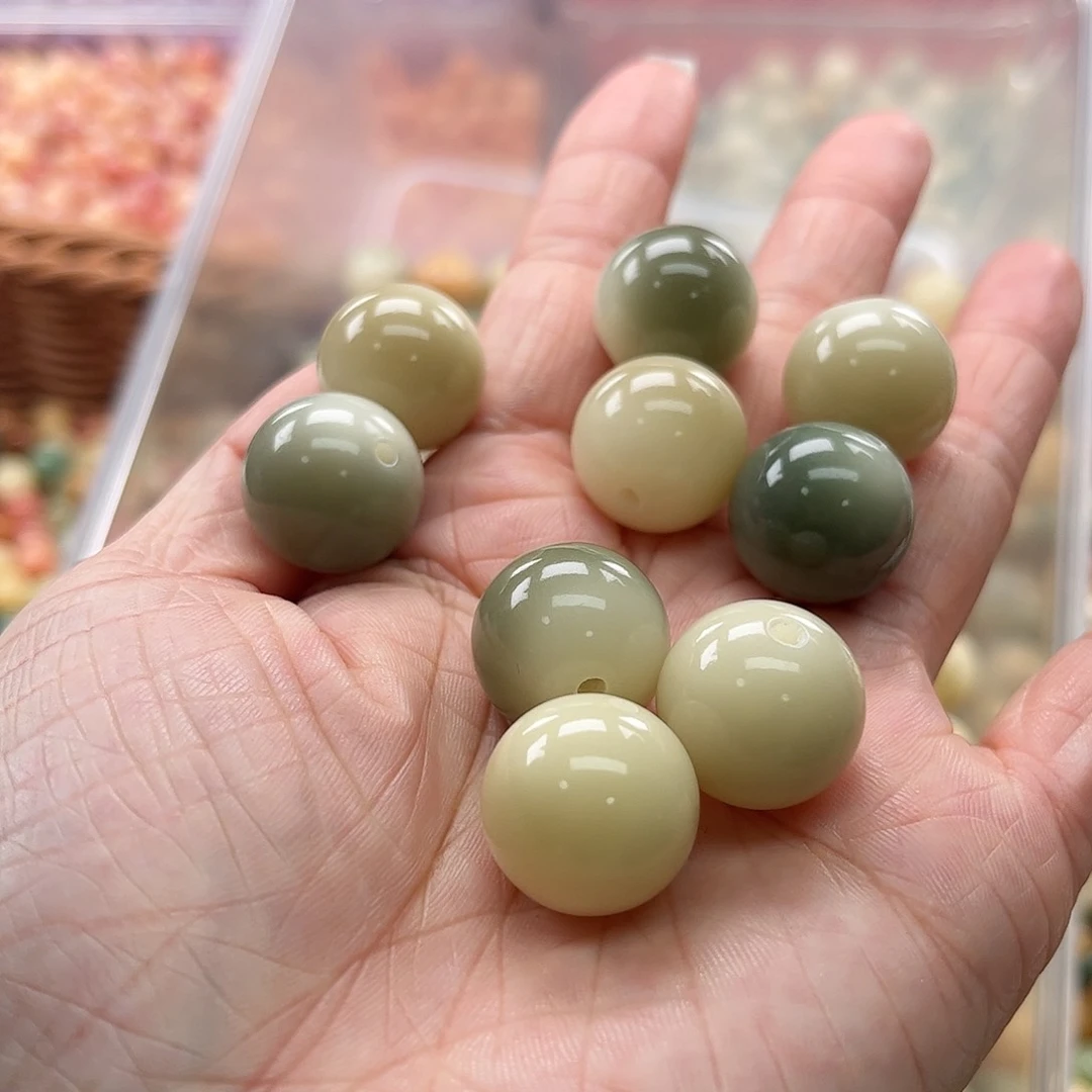 白玉菩提吊坠b/16mm/14颗微瑕