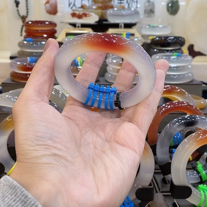 玛瑙/玉髓未镶嵌手镯41