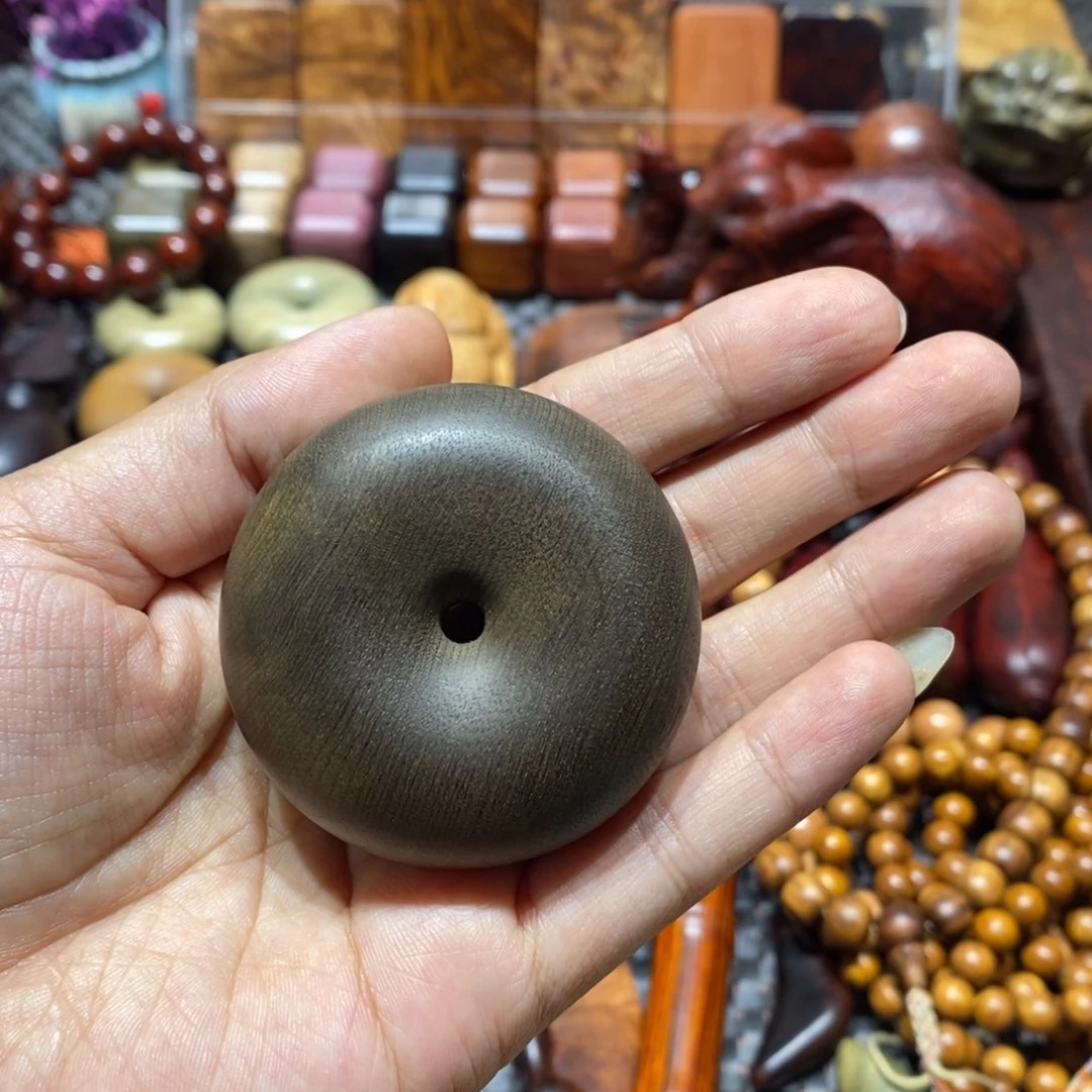 娟***子木金丝楠木平安扣一个