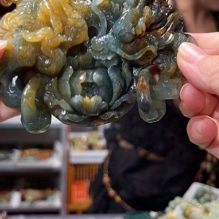 未镶嵌岫玉毛衣链