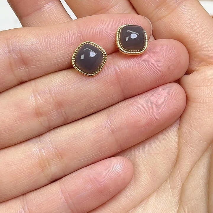 A***n和田玉银S925镶嵌耳饰