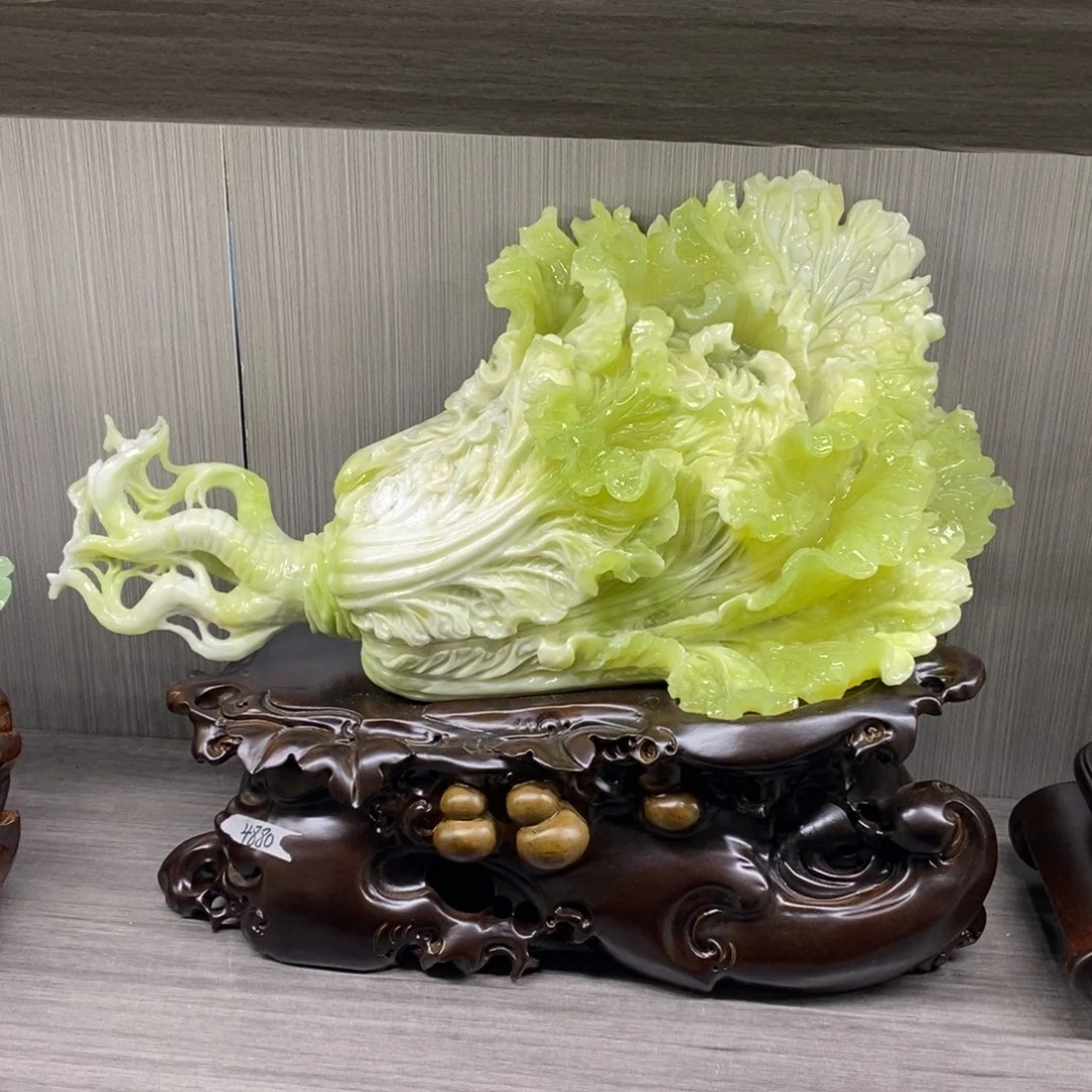 蛇纹石玉未镶嵌珠宝奇石