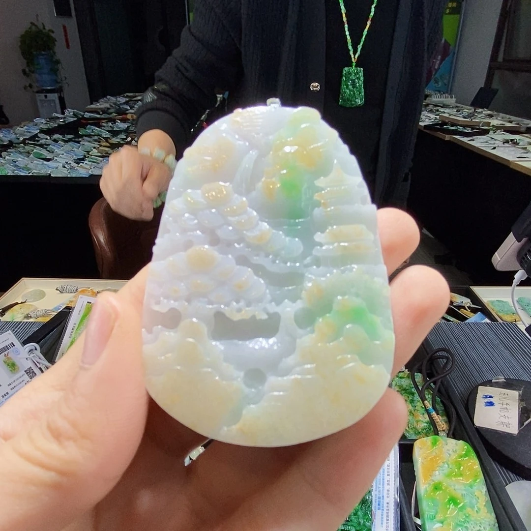 颈饰未镶嵌翡翠翡翠