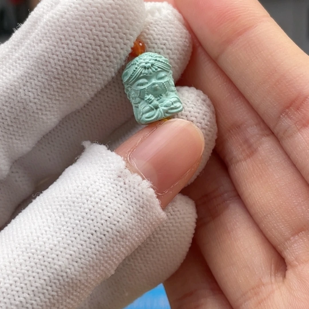 绿松石未镶嵌挂件