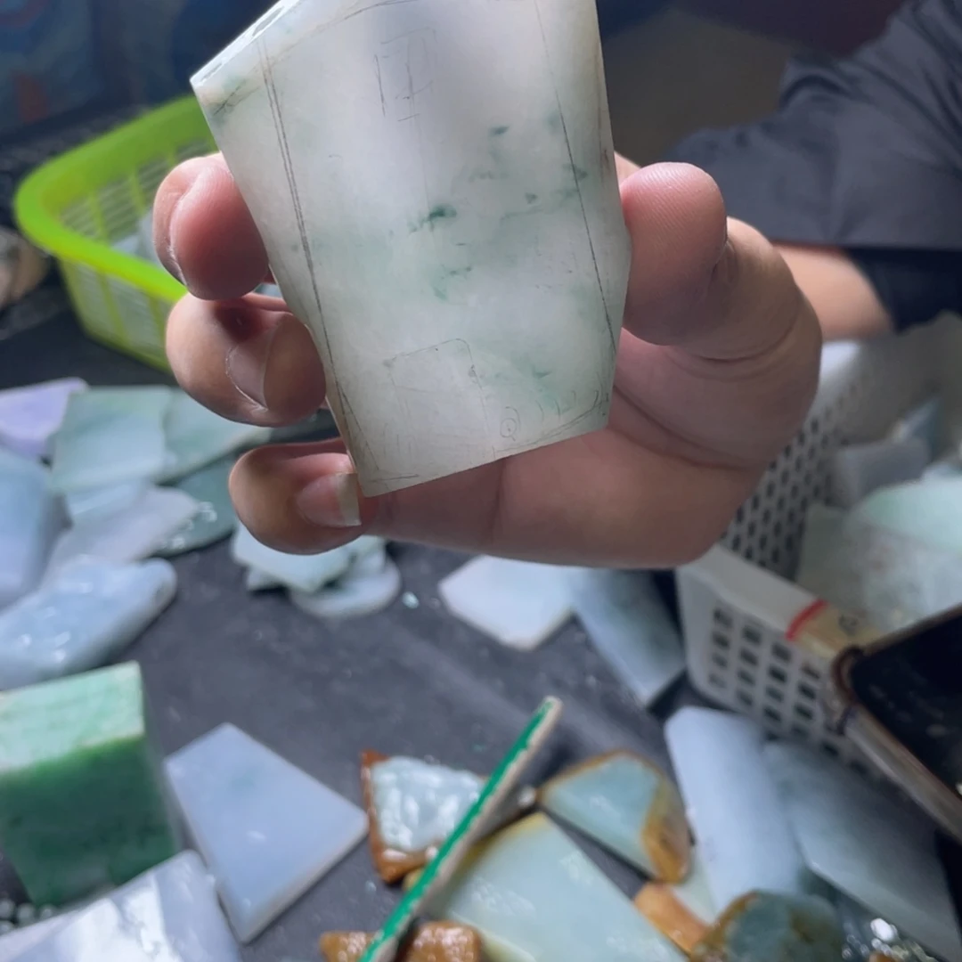 未镶嵌定制翡翠刘*笙包工素依观音