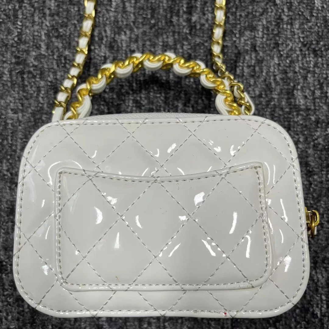 姝宴真皮女包金卷白色