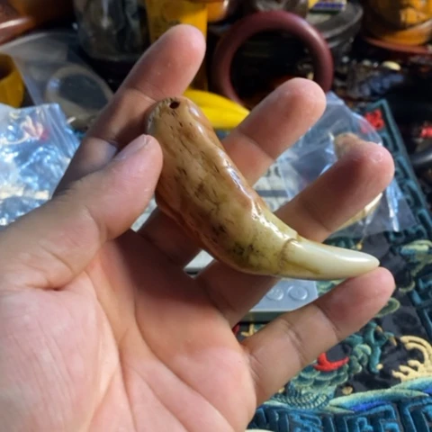 寻呼台的人也太少见