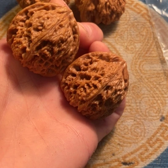 吊坠桃核全品南疆38