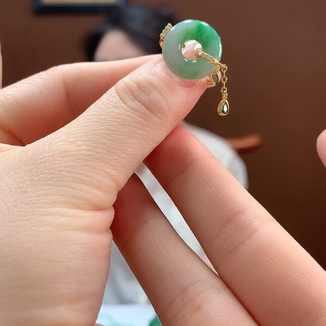 翡翠戒指银S925镶嵌戒指