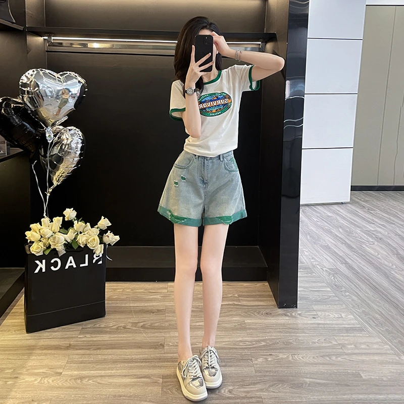 2025夏季新款女时尚休闲洋气高腰牛仔短裤短袖T恤多巴胺套装穿搭