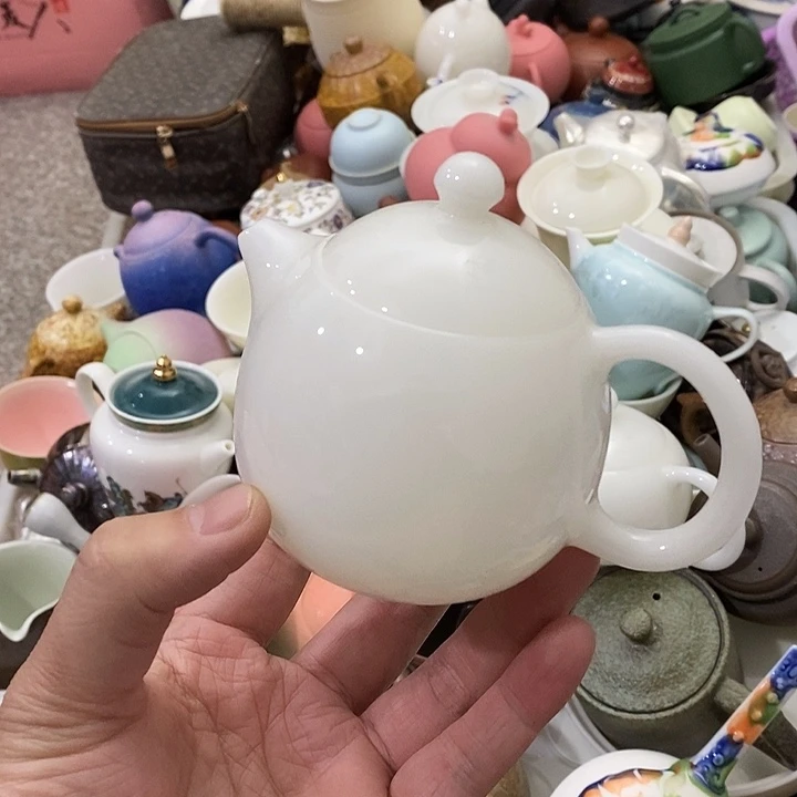 陶瓷艺术品及陶瓷制品