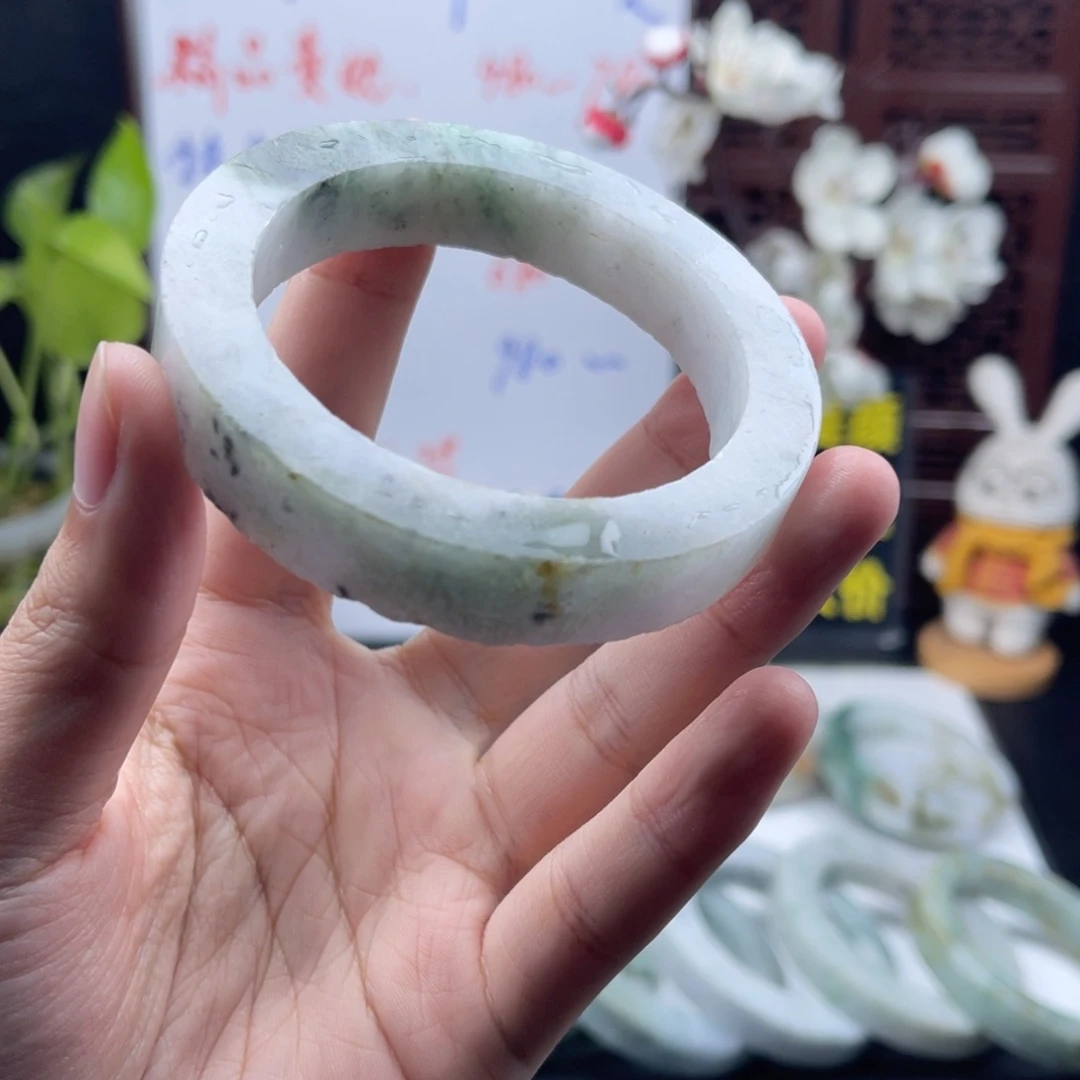 定制翡翠未镶嵌正圈