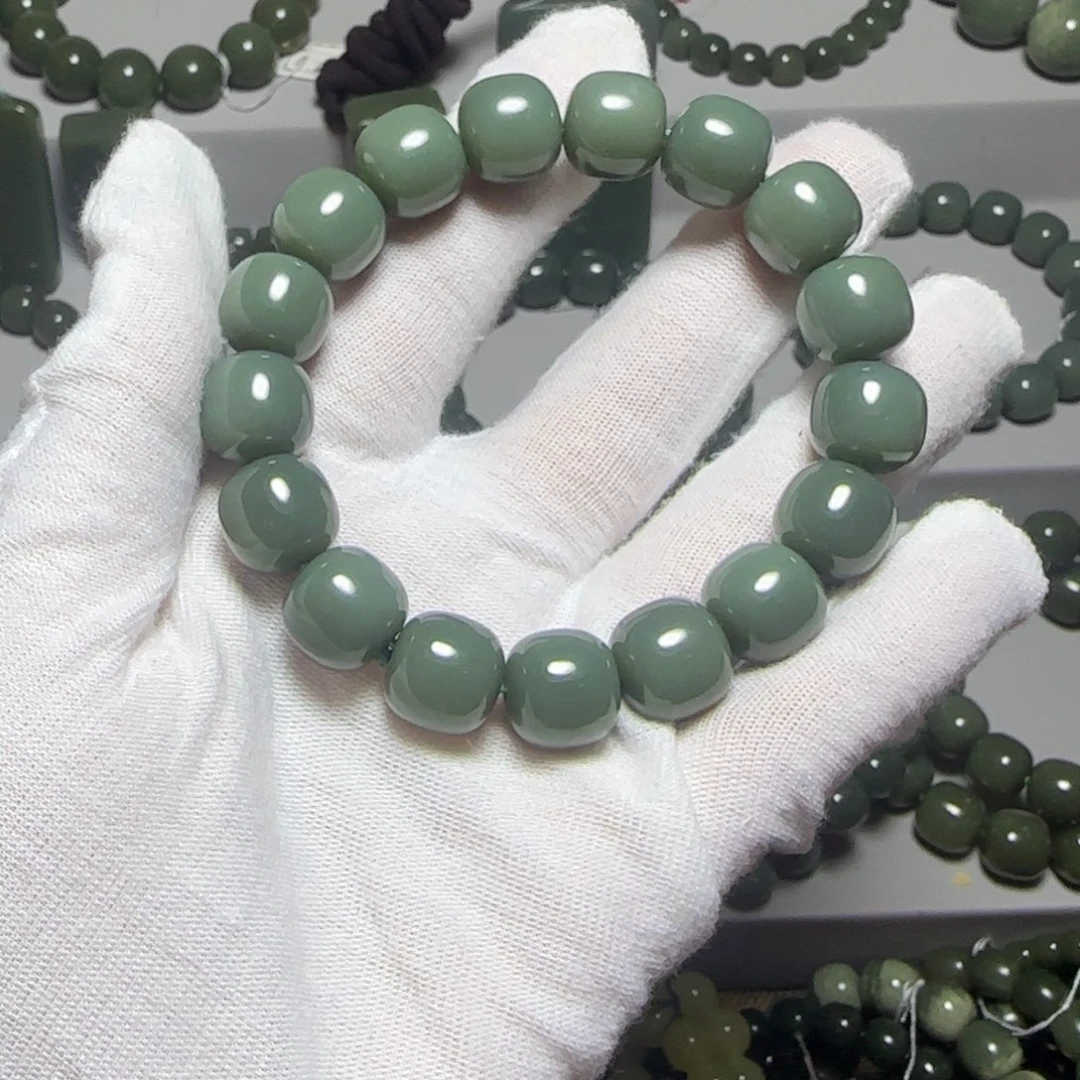 默***凡和田玉未镶嵌手链