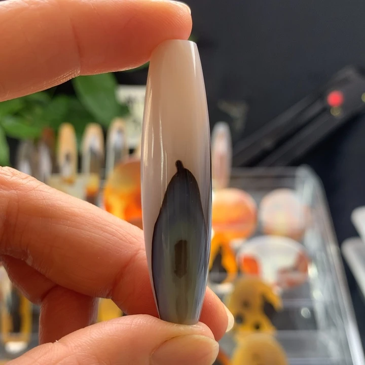 玛瑙/玉髓颈饰未镶嵌124