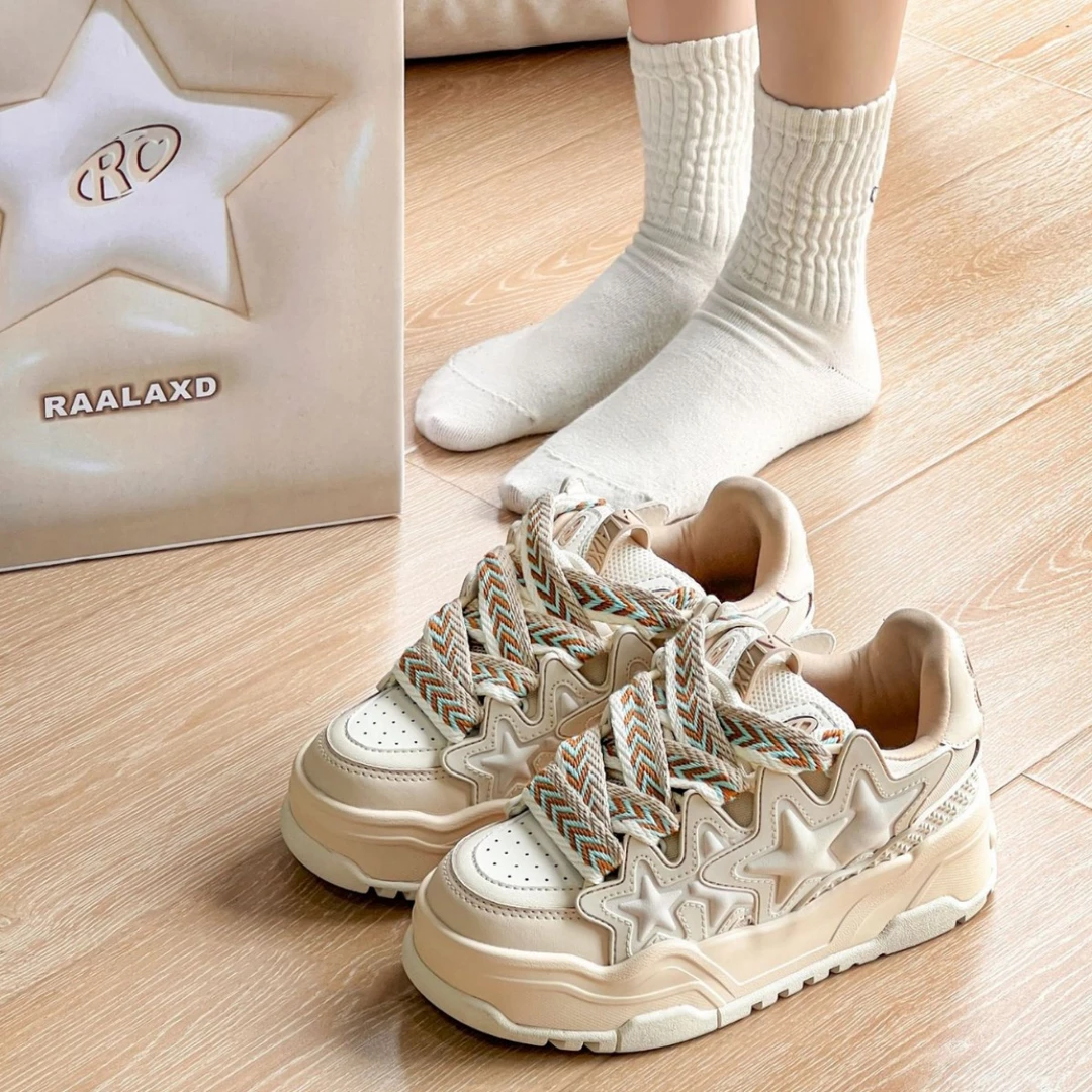 同款星星鞋小众面包鞋低帮情侣鞋子2024新款国潮百搭板鞋