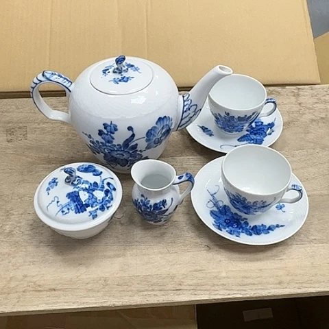 瓷器。瓷器。瓷器。
