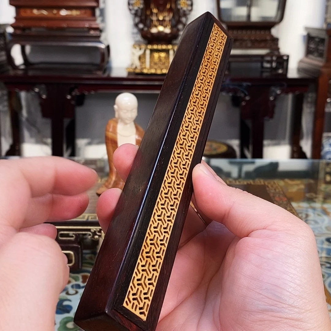 紫檀木类成套家具小叶紫檀香盒