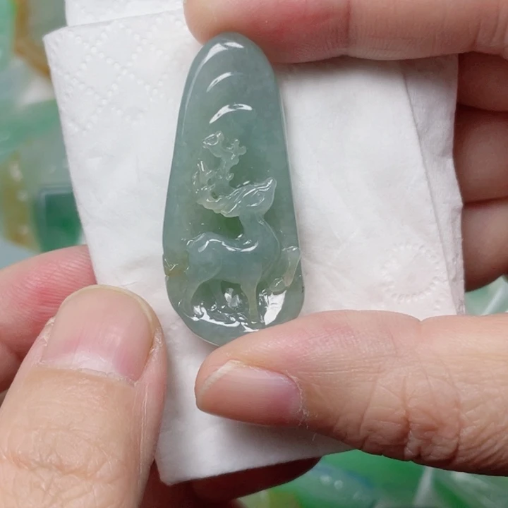 定制翡翠未镶嵌随行