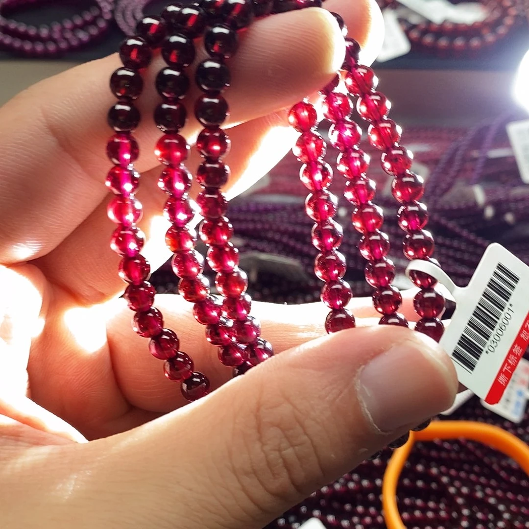 手链未镶嵌石榴石5.3mm老矿酒红色福利