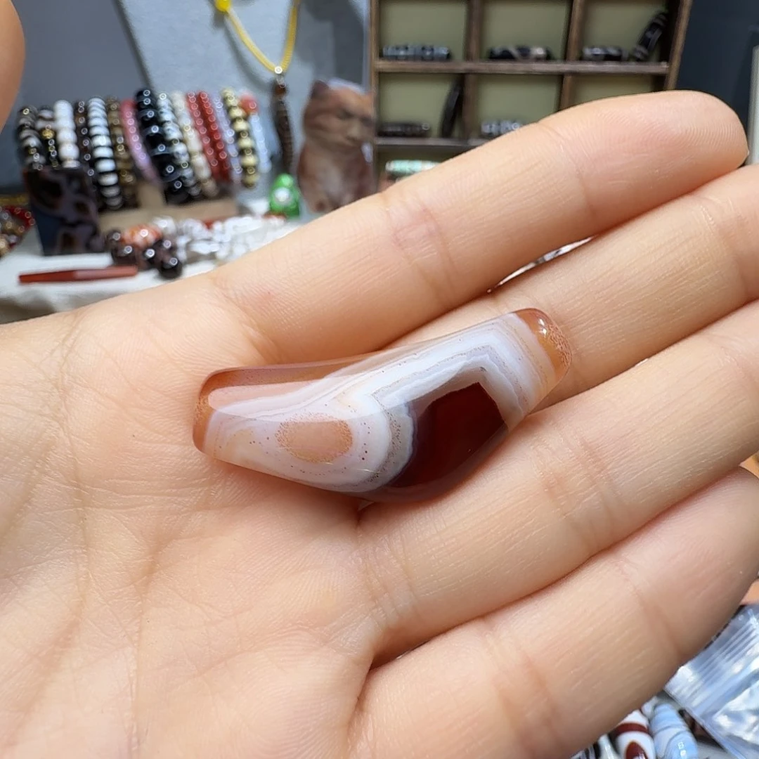 心***然玛瑙/玉髓颈饰未镶嵌