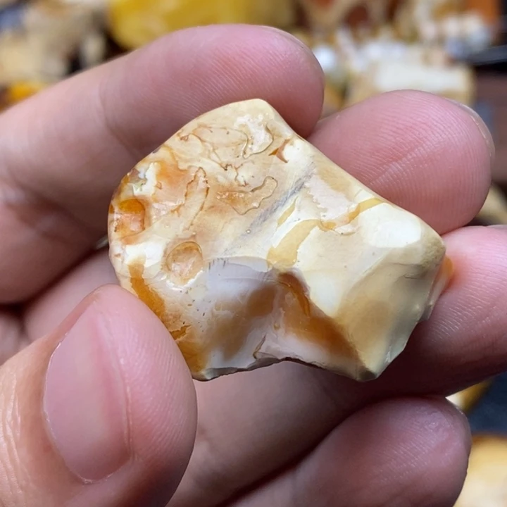 天***子未镶嵌定制琥珀琥珀蜜蜡