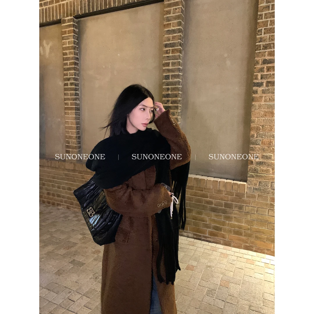 SUNONEONE 水波毛呢外套长款女秋新款显瘦高级感黑色大衣H0084W