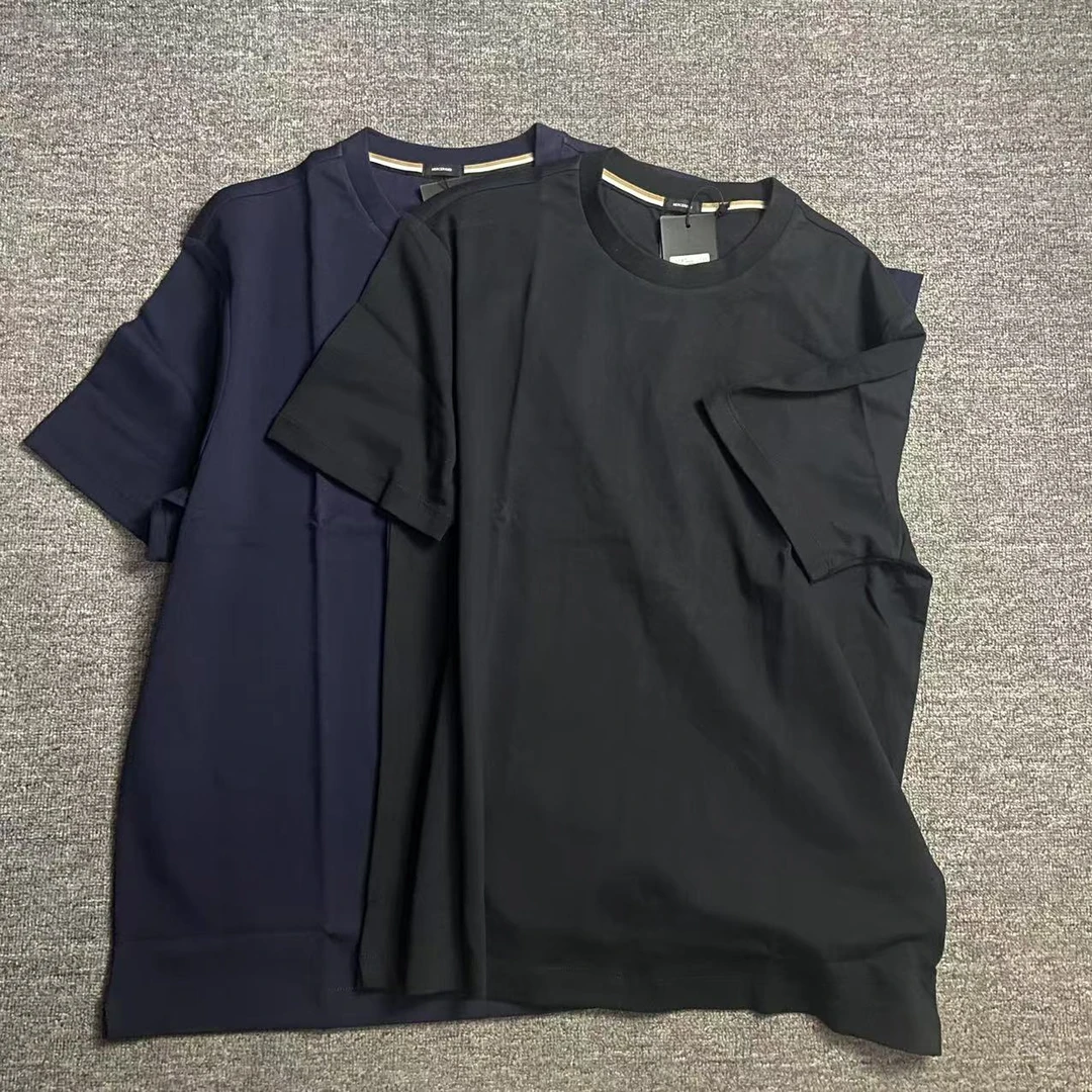 大老板专属的金属胸标T恤1