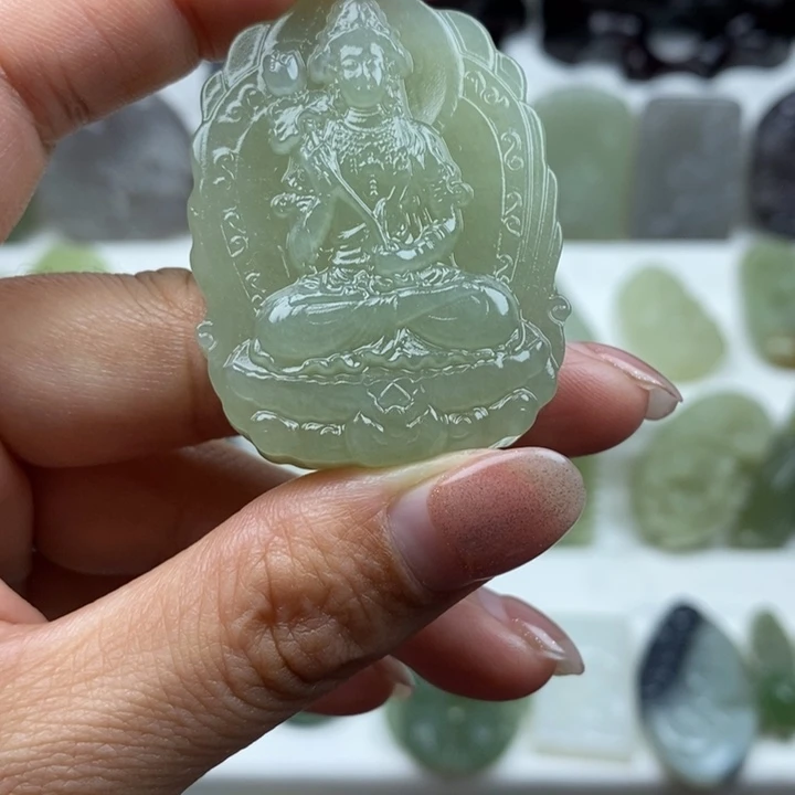 和田玉（糖玉）未镶嵌颈饰65