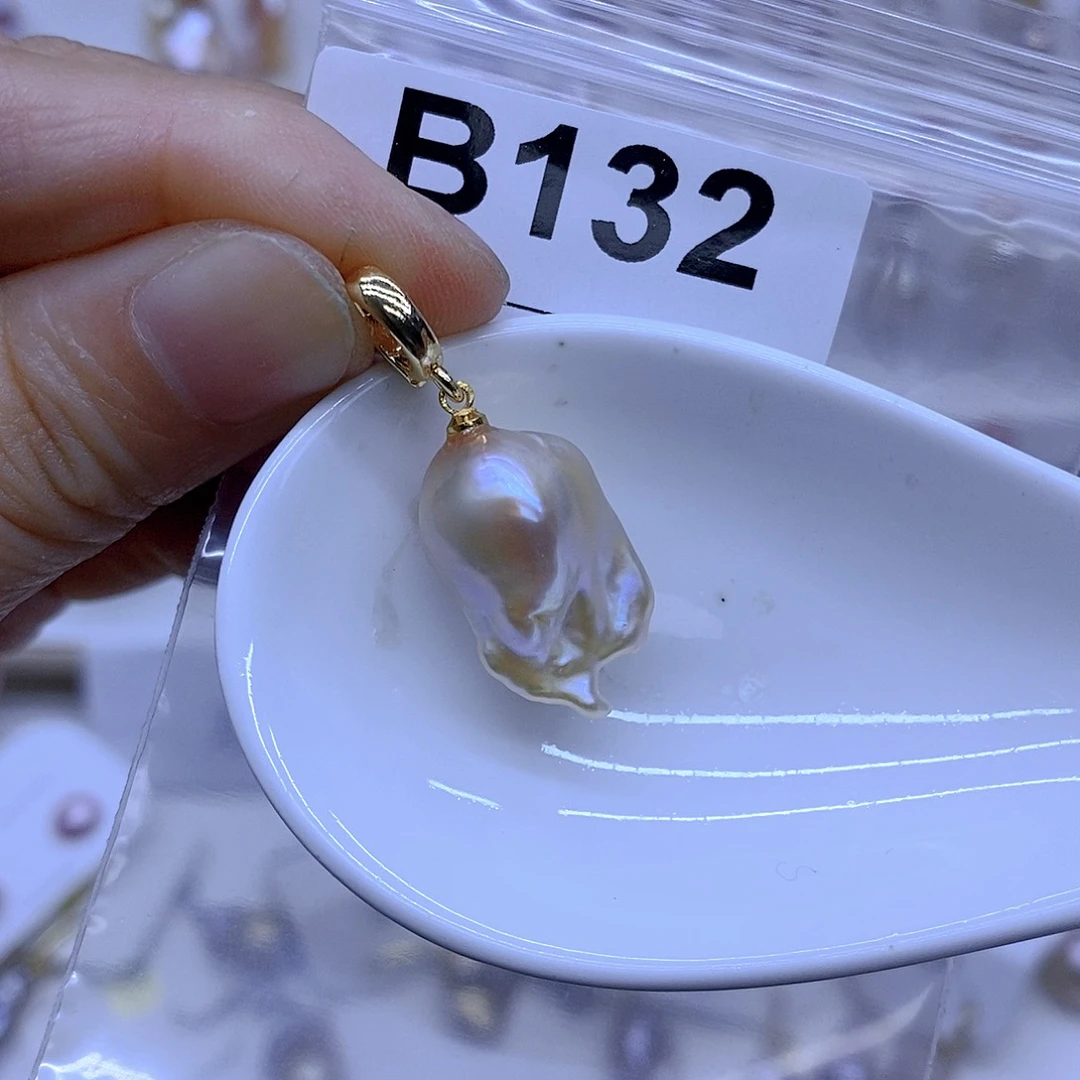 未镶嵌颈饰淡水珍珠