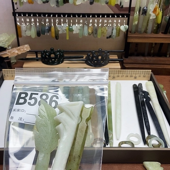 岫玉发簪未镶嵌落**秋