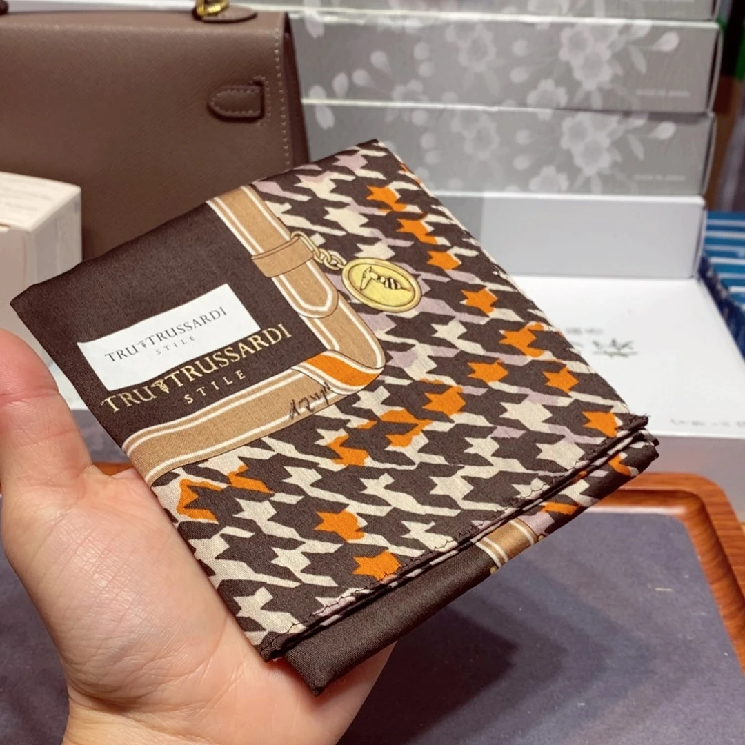 如图所示 观兰器物