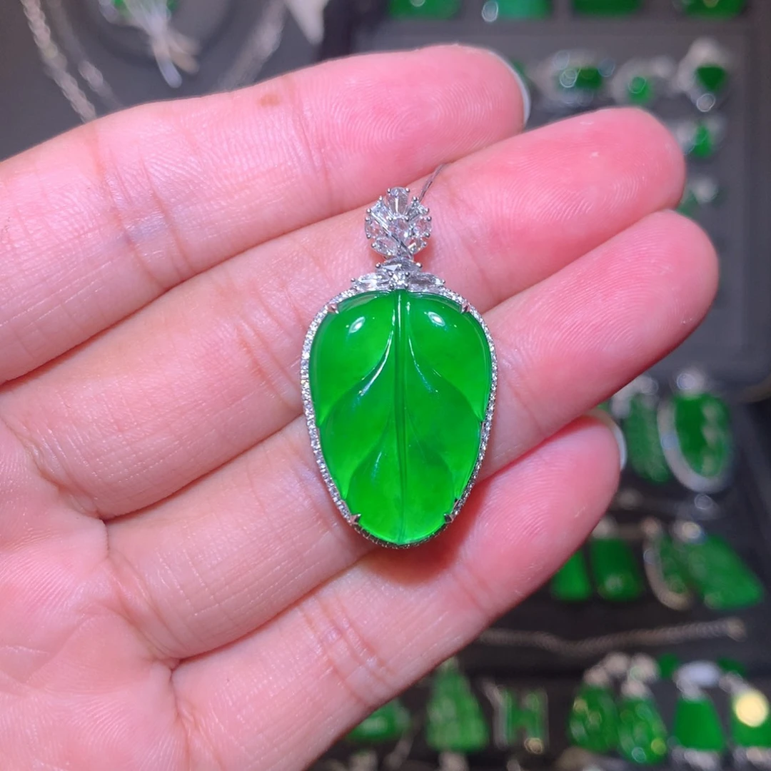 吊坠(不含链)18K金镶嵌翡翠天然翡翠
