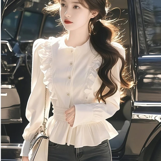 白色长袖衬衫女款2025年春季独特漂亮小衫收腰显瘦打底荷叶边上衣