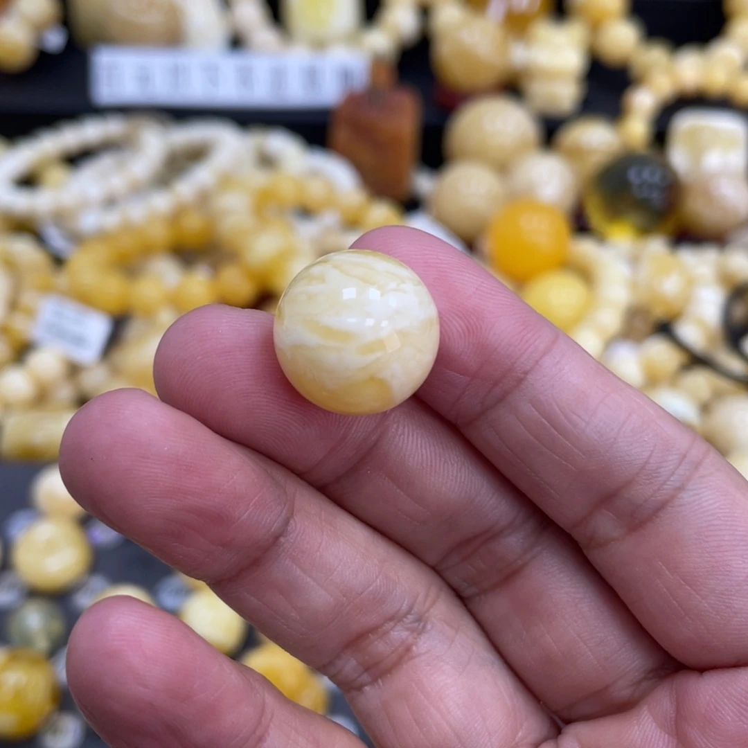 琥珀珠宝奇石未镶嵌甲*仙16.3mm