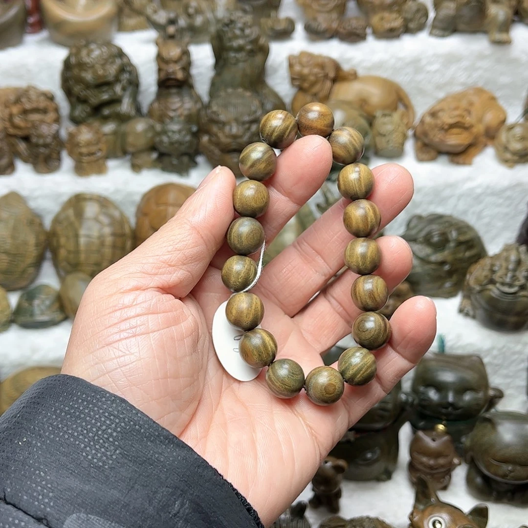 维腊木（绿檀）✨**?1.2单圈满水波精品