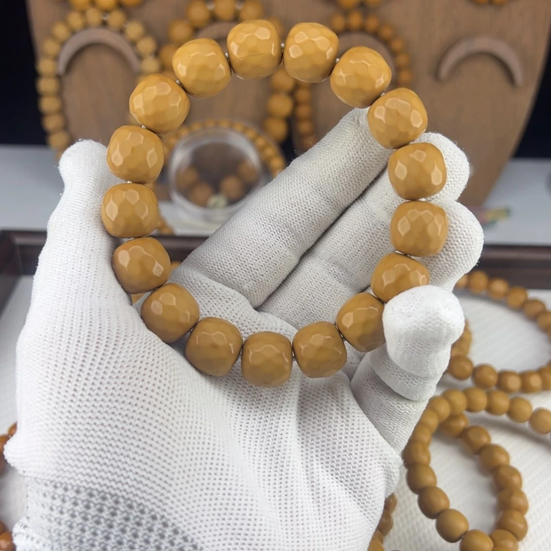 吊坠猴头核桃钻石面13+mm全品无暇