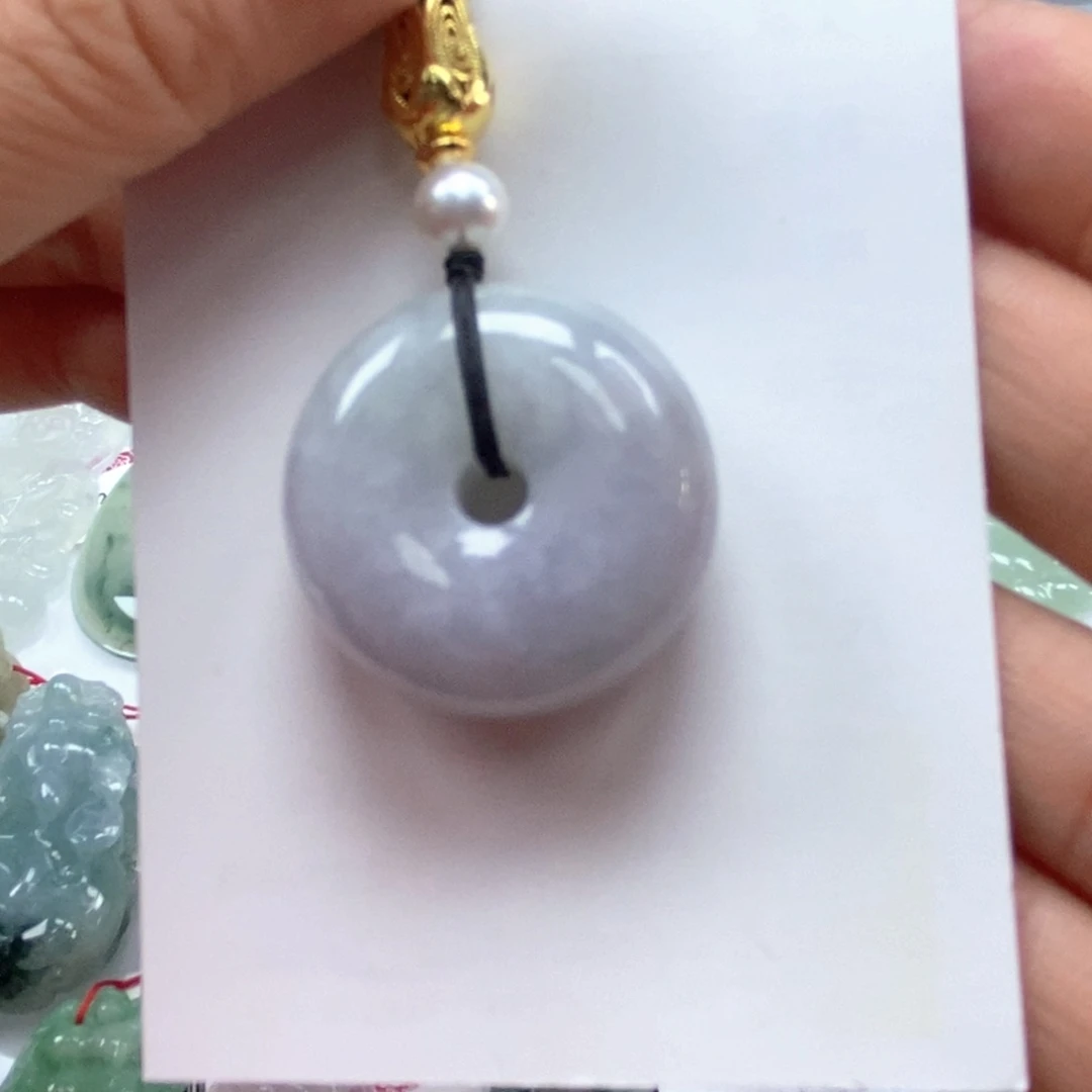 颈饰未镶嵌翡翠天然翡翠吊坠a货