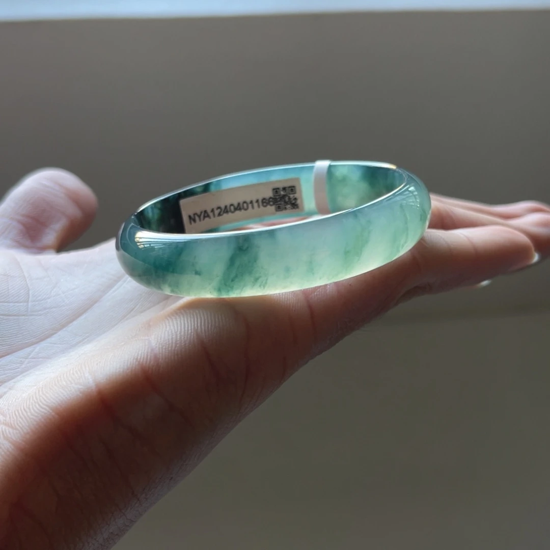 翡翠未镶嵌手镯51.4圈贵妃镯三天鉴赏期