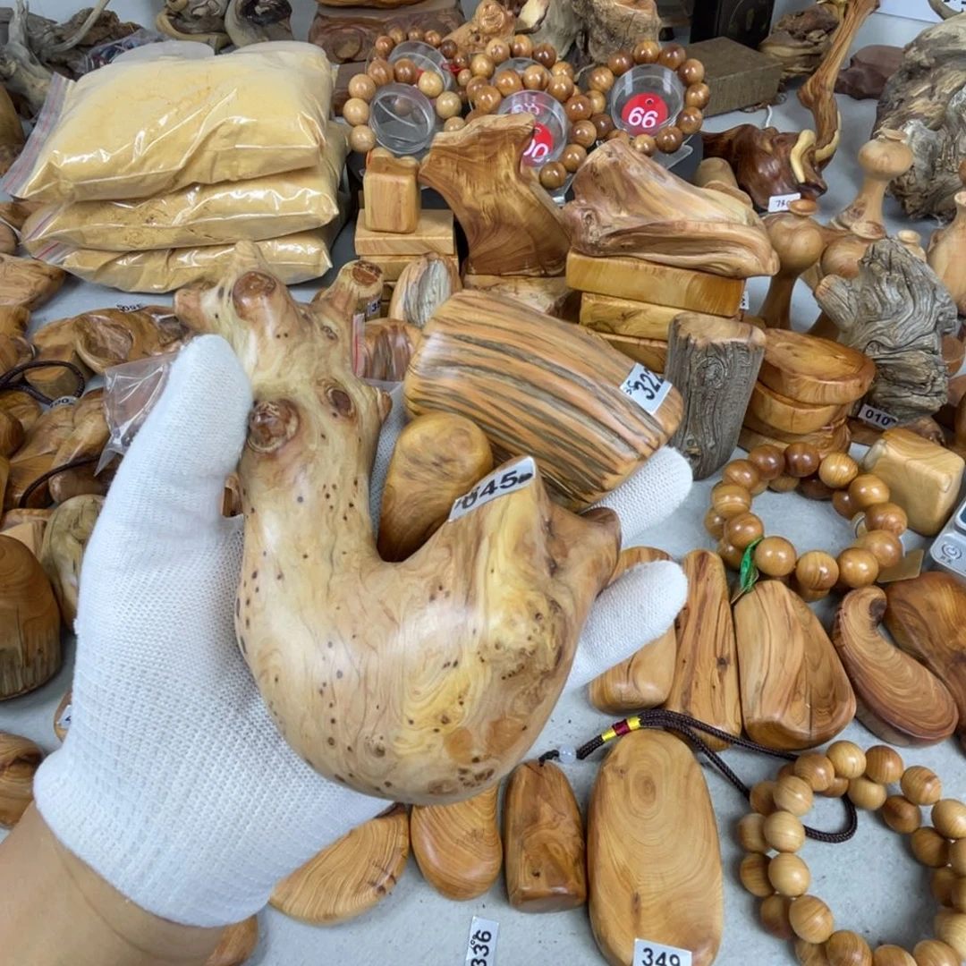 柏木太行崖柏随形摆件有裂介意慎拍