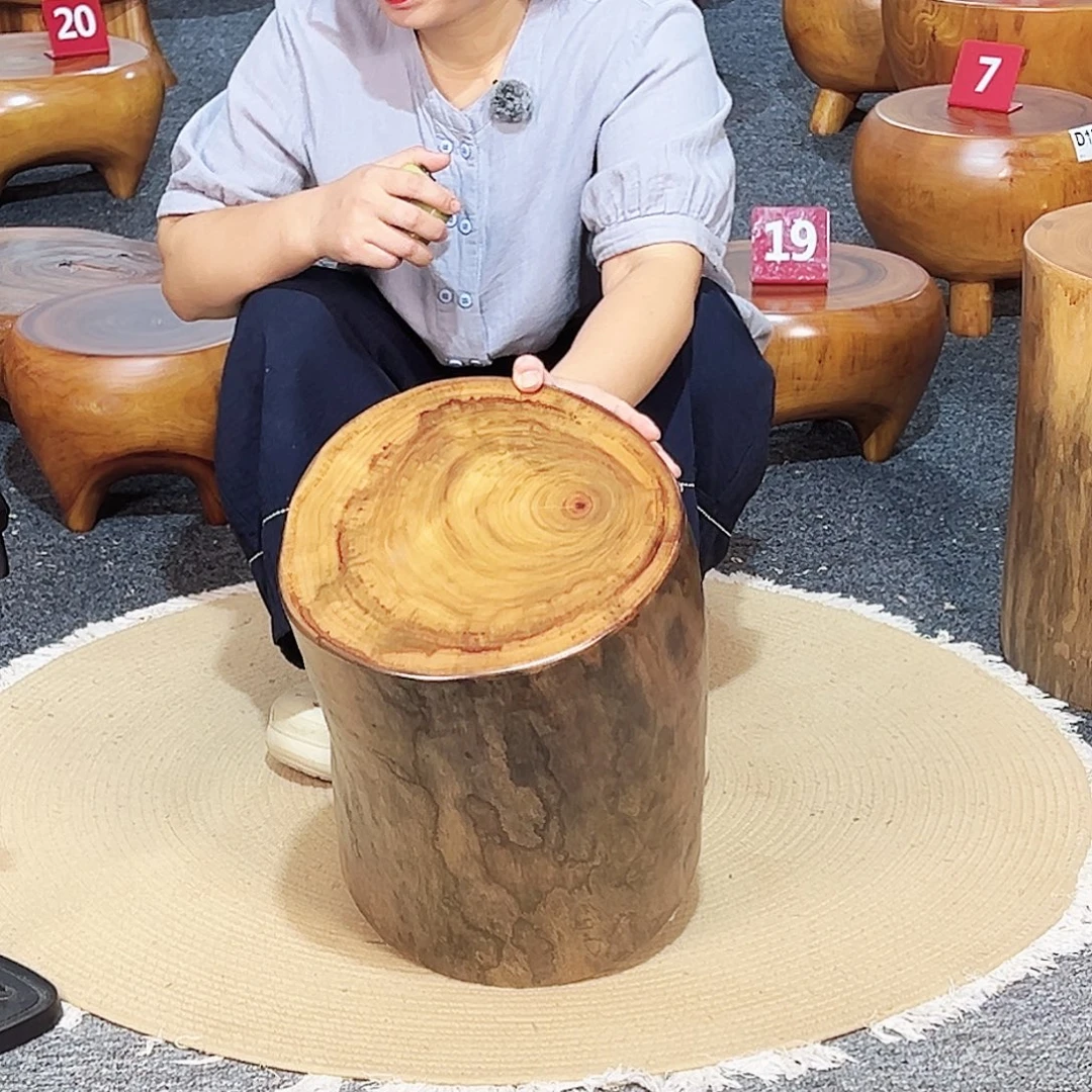 18 号香樟木尺寸：28-28-38cm