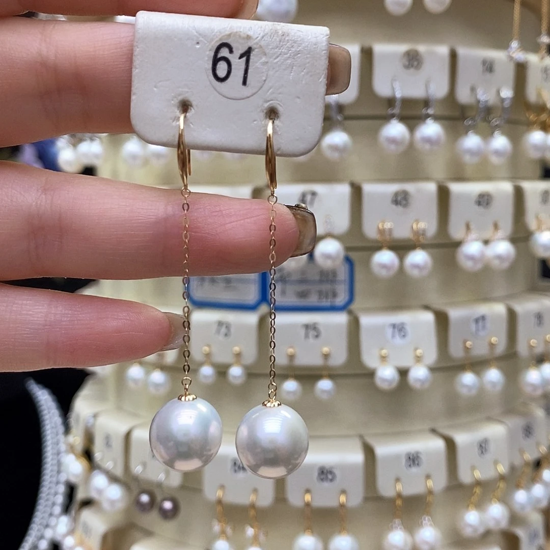 18K金镶嵌淡水珍珠耳饰