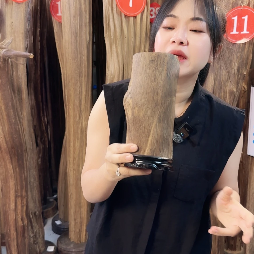 沉香碎屑沉香沉香多样性发一件67