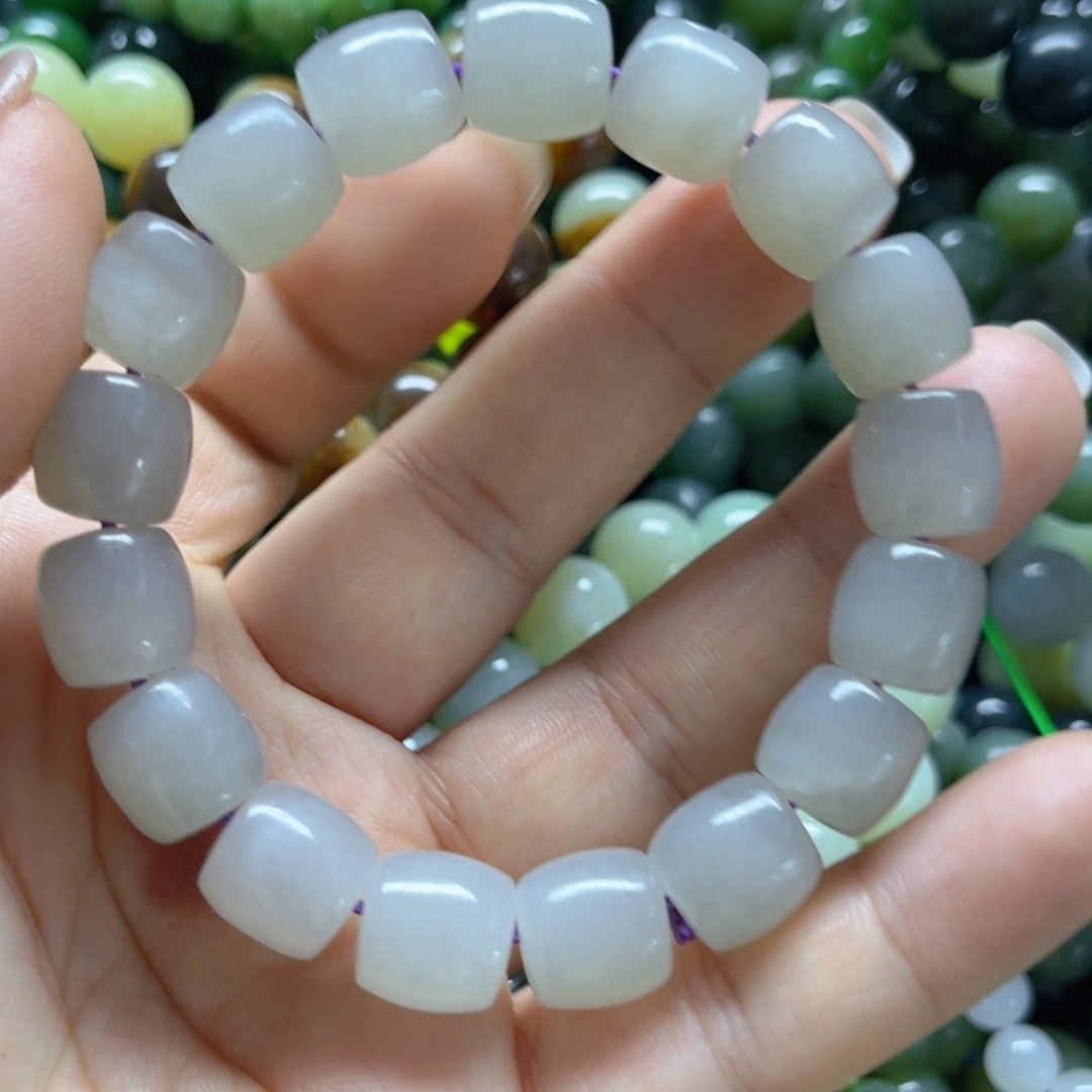 和田玉手链未镶嵌