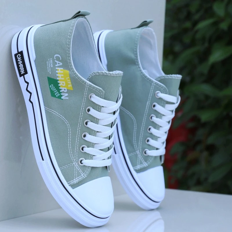2025秋季帆布鞋男潮透气休闲布鞋潮流百搭板鞋低帮学生内增高潮鞋