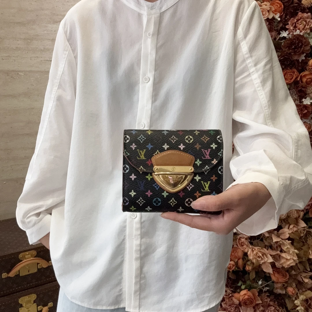 95新 LouisVuitton/路易威登 【冰】盾牌黑三彩钱包