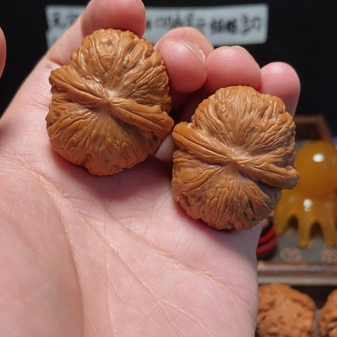 吊坠文玩核桃元宝40尺29