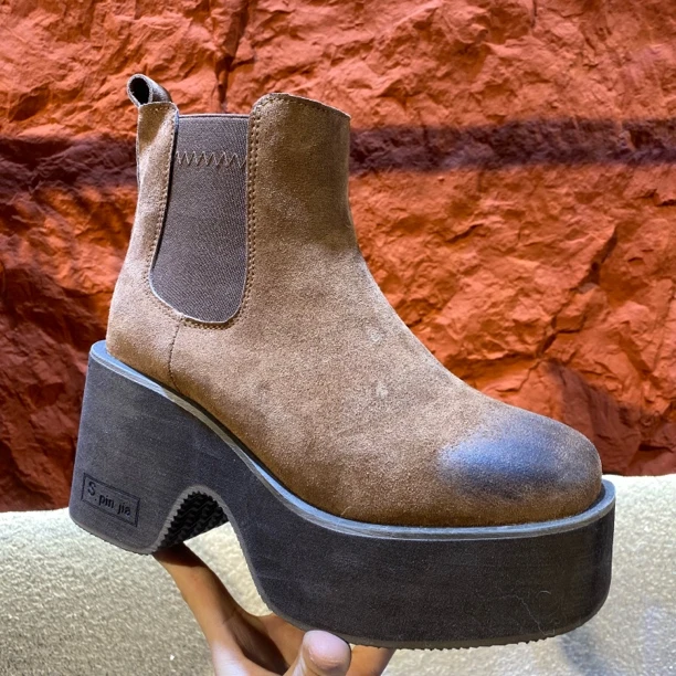 8830-1超厚防水台短靴女矮子乐厚底鞋中筒骑士靴粗跟高跟增高弹力