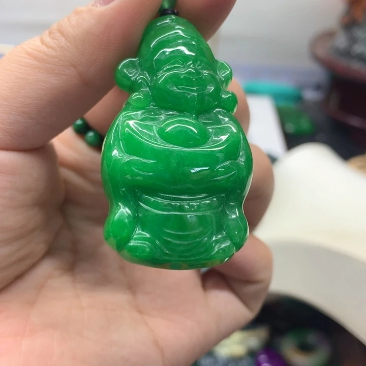 颈饰未镶嵌翡翠吊坠