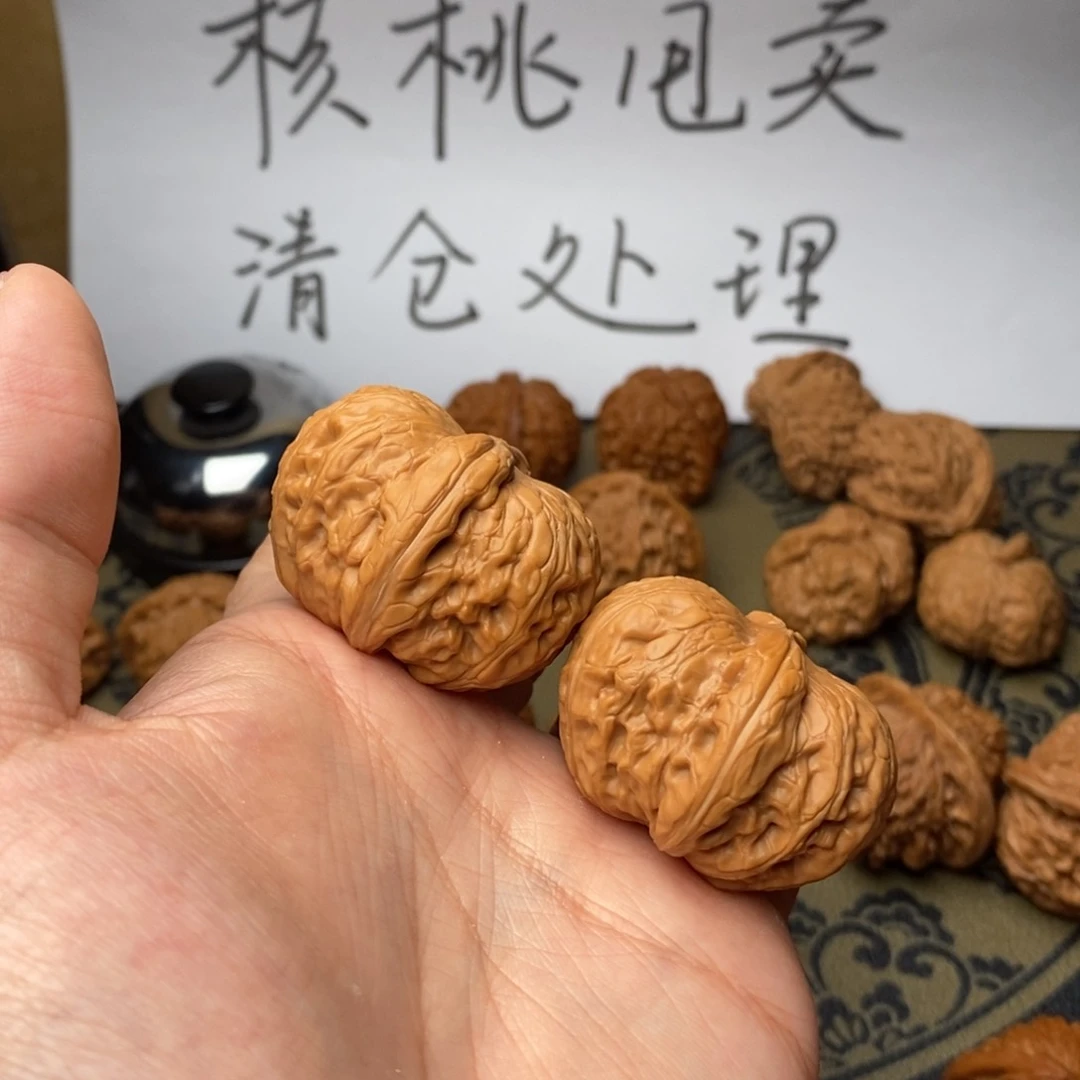 文玩核桃吊坠41.8